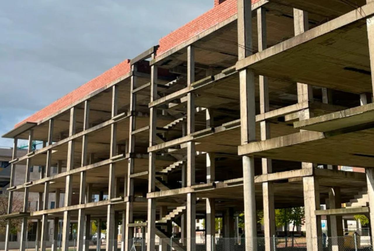 EDIFICIO EN VENTA EN LEON - Image 0