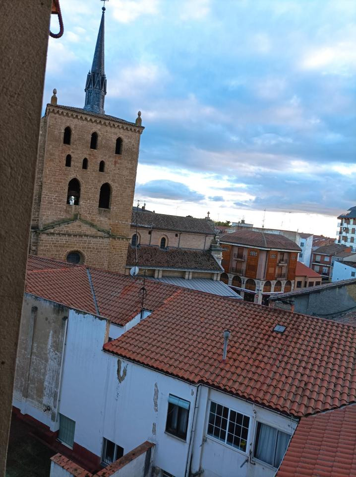 Piso en Ronda de la Rancha 12 (Las Eras) - Image 1