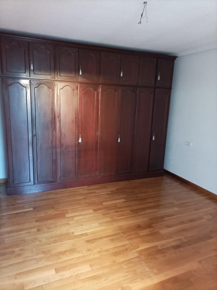 Piso en Ronda de la Rancha 12 (Las Eras) - Image 6