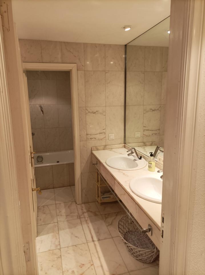 Piso en Ronda de la Rancha 12 (Las Eras) - Image 20