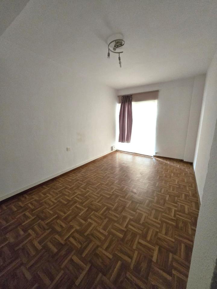 VENTA DE PISO EN ALCALDE MIGUEL CASTAÑO, LEON - Image 19