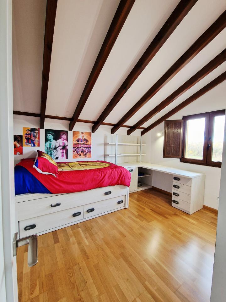 VENTA DE CHALET EN VILLAQUILAMBRE, LEON - Image 41