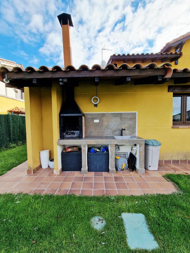 VENTA DE CHALET EN VILLAQUILAMBRE, LEON - Image 55
