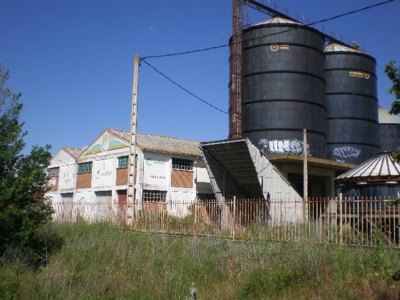 VENTA DE NAVE INDUSTRIAL EN BENAVENTE - Image 5