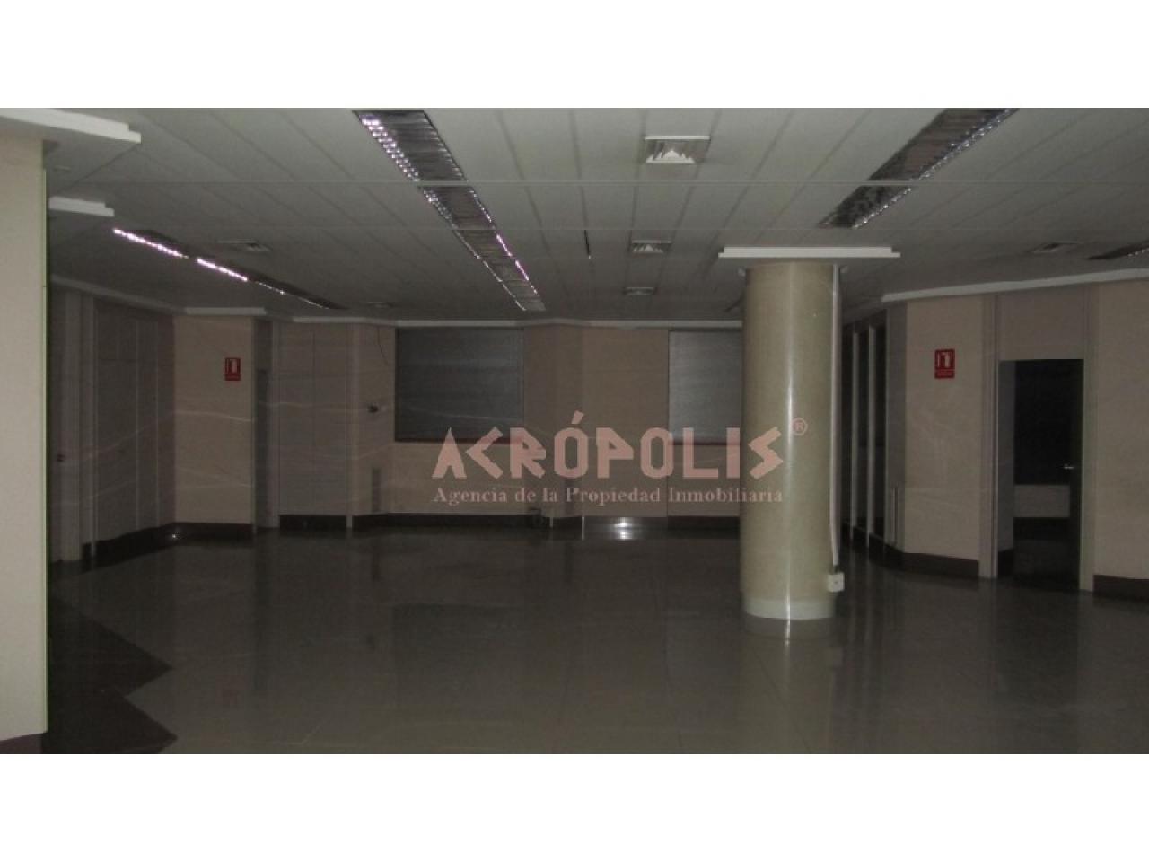 VENTA DE LOCAL EN ASTORGA - Image 1