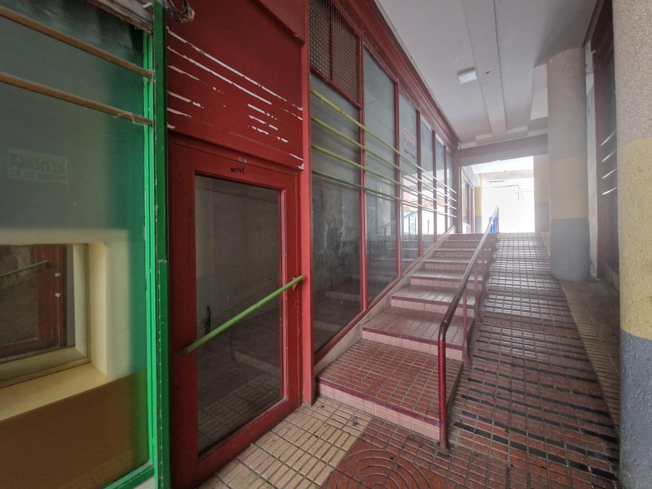 VENTA DE LOCAL EN BENAVENTE - Image 1