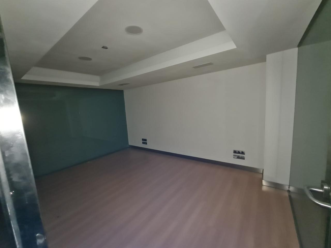 VENTA O ALQUILER DE LOCAL EN EL CENTRO DE LEON - Image 29