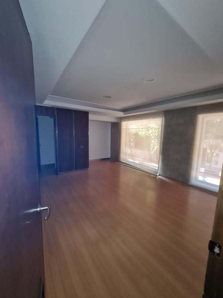 VENTA O ALQUILER DE LOCAL EN EL CENTRO DE LEON - Image 7