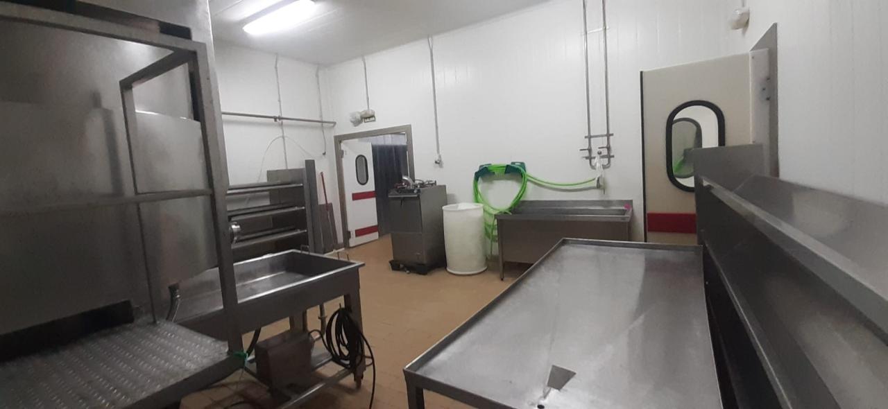 VENTA DE QUESERIA Y VARIOS TERRENOS EN SAN CRISTOBAL DE ENTREVIÑAS - Image 3