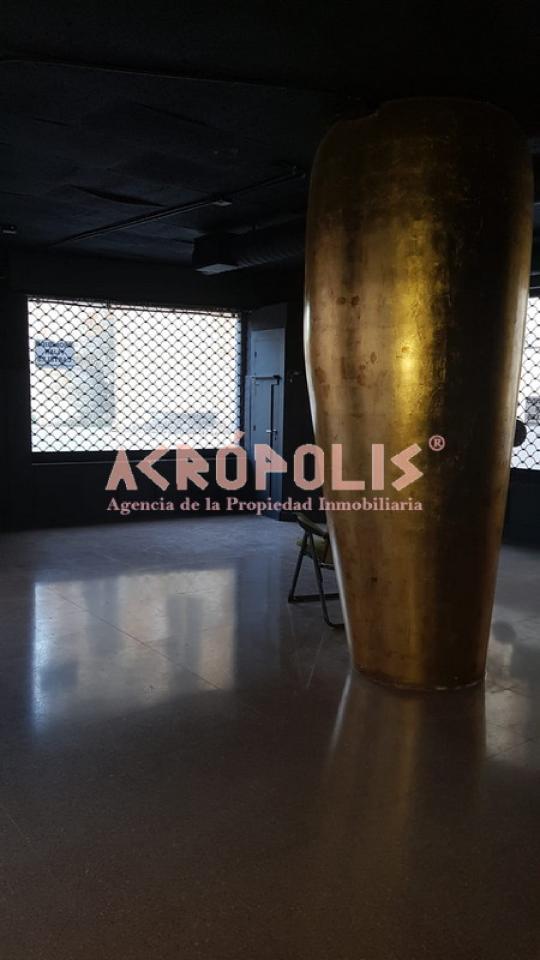 Local en Avenida de los Cubos 2 (San Lorenzo - La Palomera - San Mamés) - Image 6