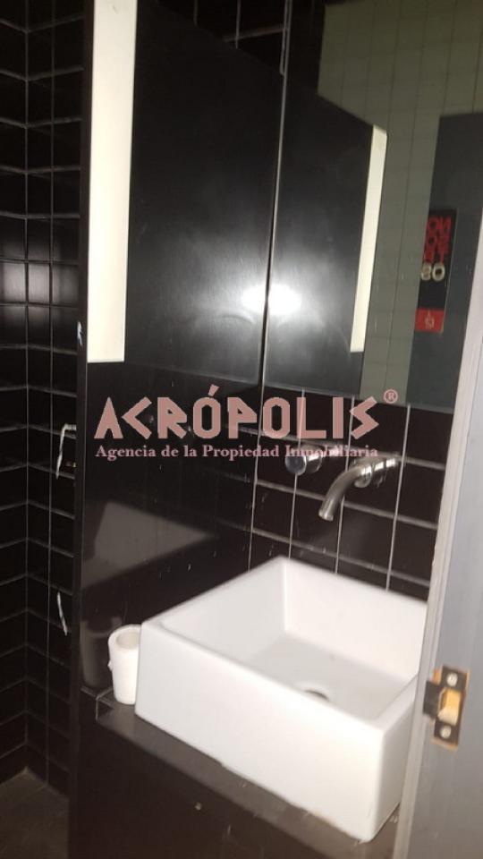 Local en Avenida de los Cubos 2 (San Lorenzo - La Palomera - San Mamés) - Image 9