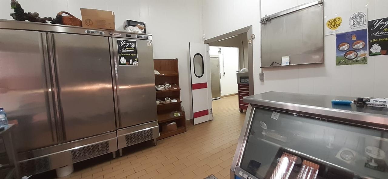 VENTA DE QUESERIA EN SAN CRISTOBAL DE ENTREVIÑAS - Image 31