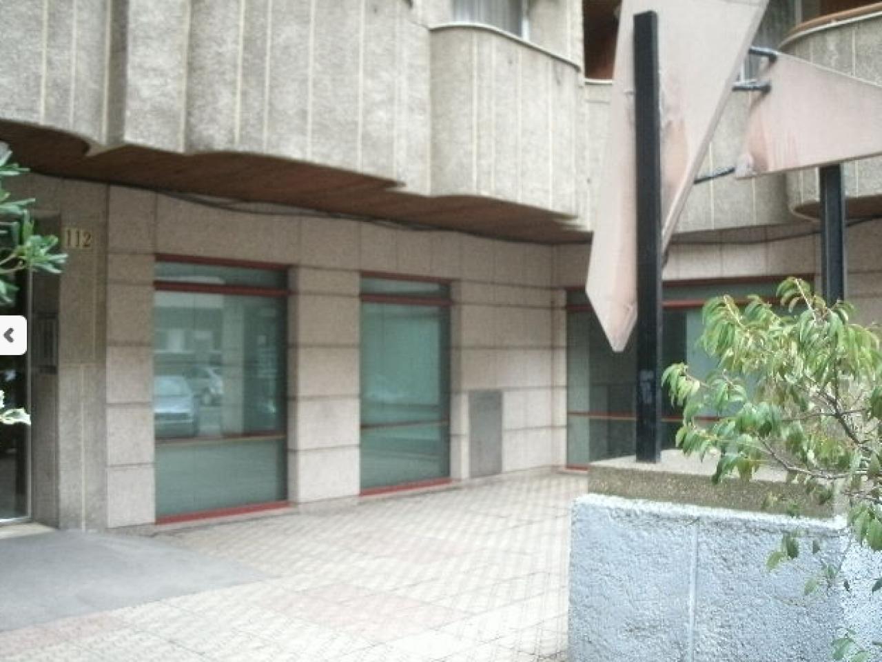 LOCAL EN VENTA EN PADRE ISLA, LEON - Image 2