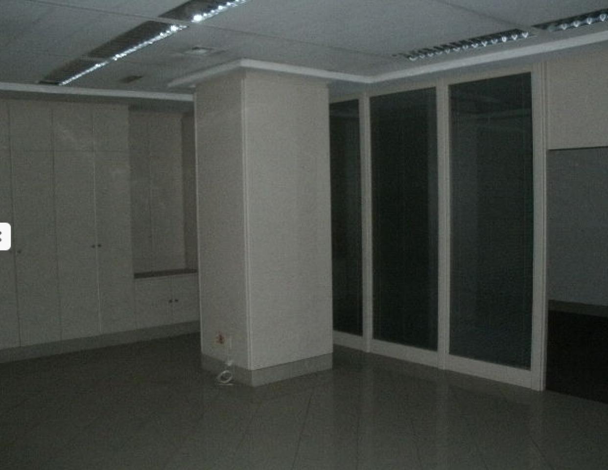 LOCAL EN VENTA EN PADRE ISLA, LEON - Image 3